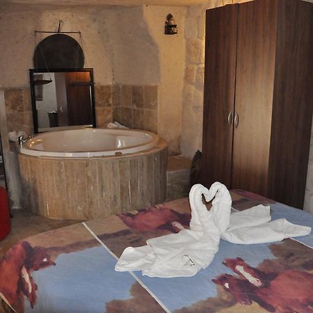 Crazy Horse Pension Юргюп Екстериор снимка