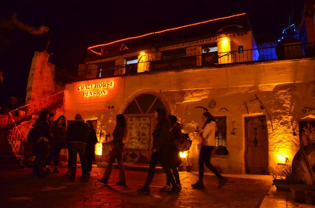 Crazy Horse Pension Юргюп Екстериор снимка
