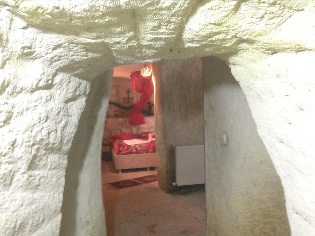 Crazy Horse Pension Юргюп Екстериор снимка