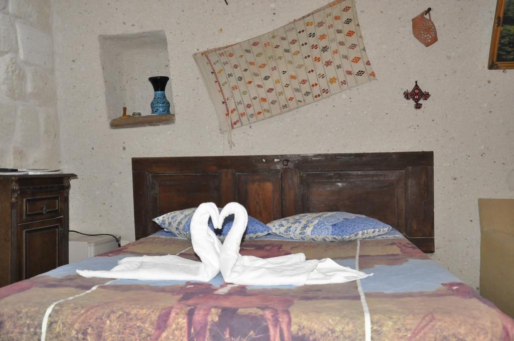 Crazy Horse Pension Юргюп Екстериор снимка