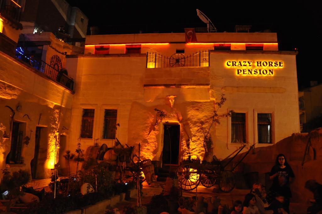 Crazy Horse Pension Юргюп Екстериор снимка